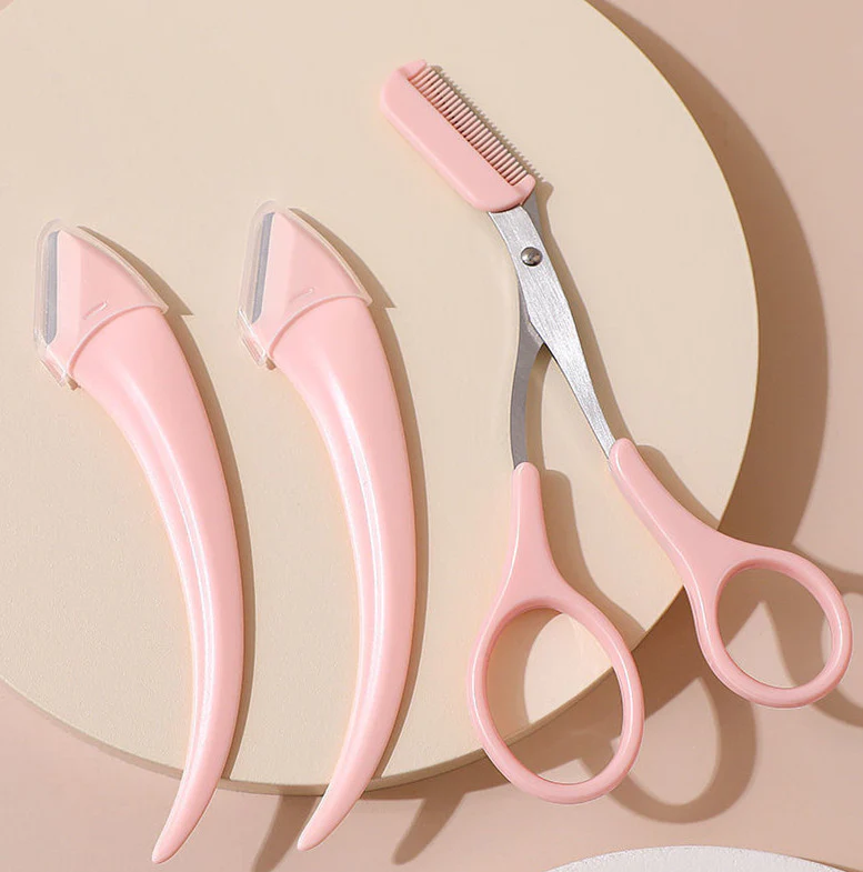 Eyebrow Trimming Knife With Comb Curved Moon Small Beauty Supplies Gadgets - Image 4