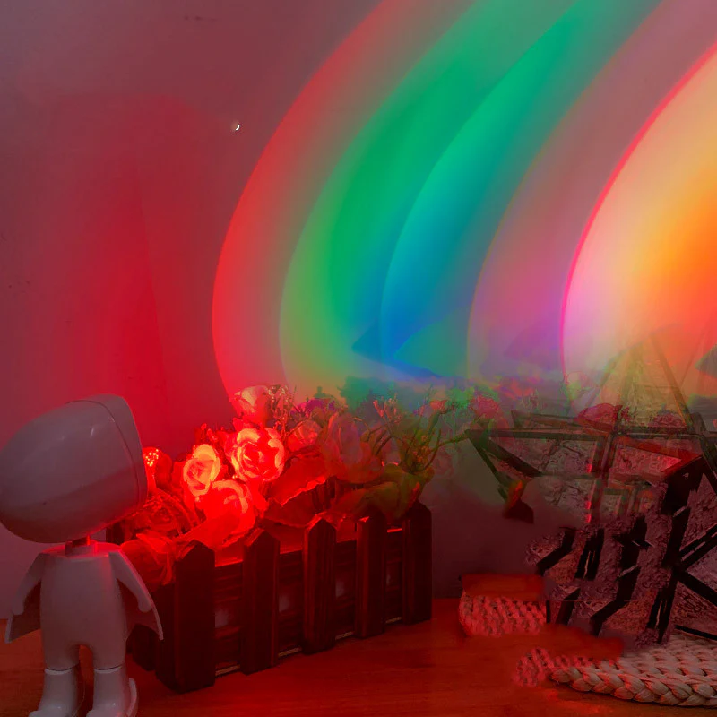 Little Sunset Day Light Robot Mini Astronaut - Image 2