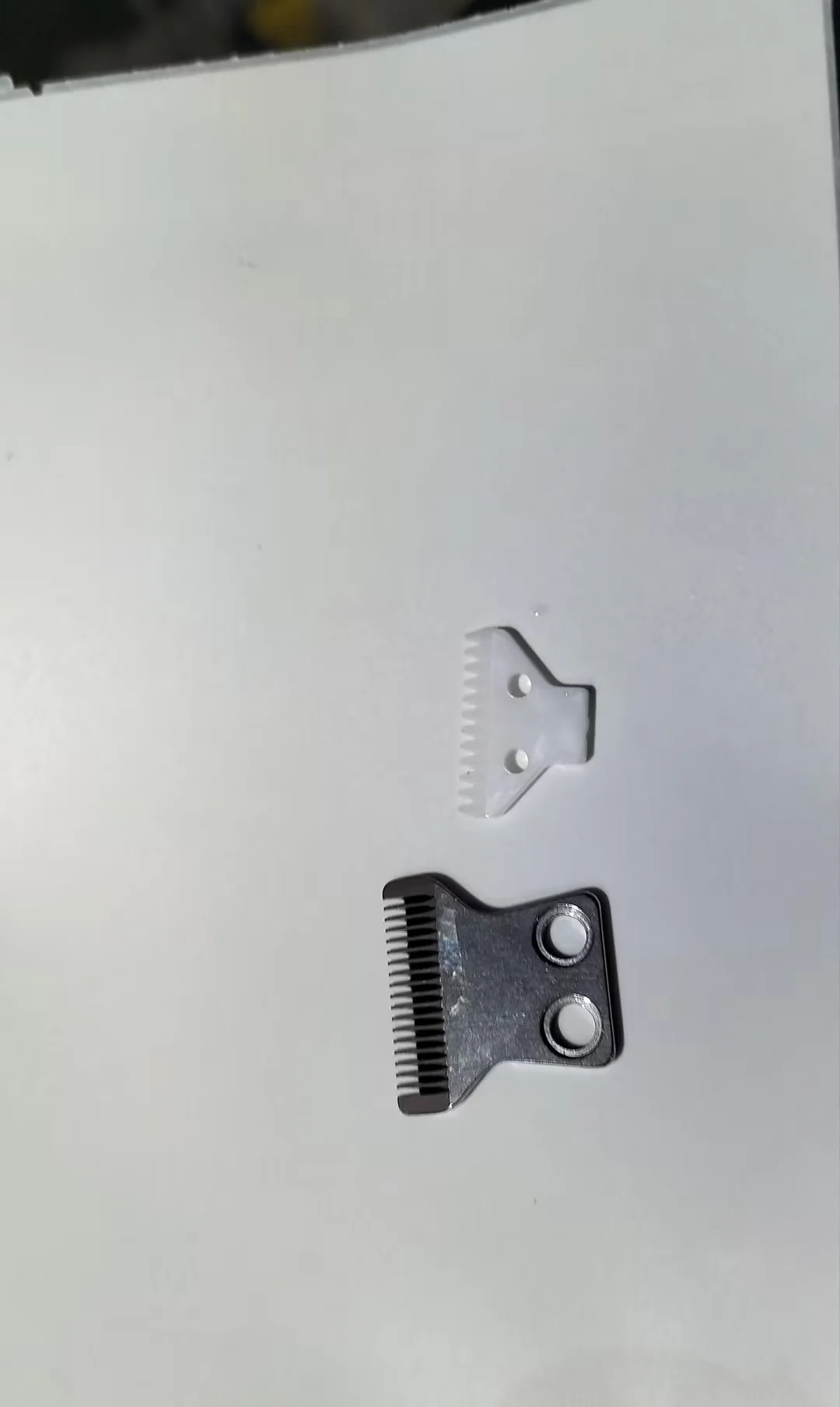 Pets Dog Paw Trimmer With LED Light Fully Waterproof Pet Hair Trimmer With LED Display Dog Clippers For Grooming Widen Blade - Image 11