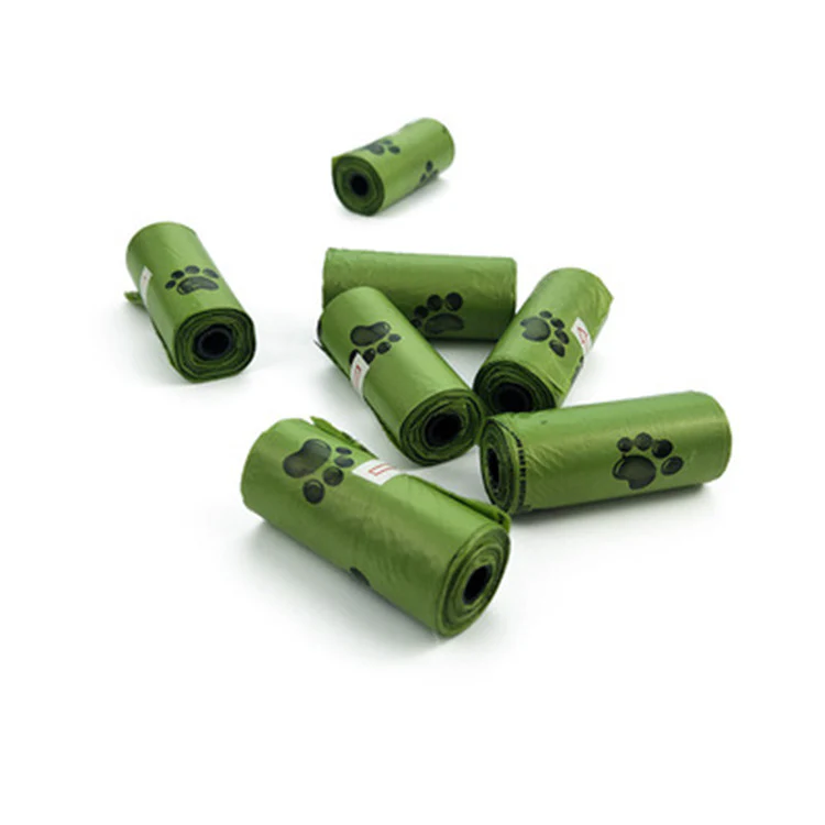 3-in-1 Dog Water Bottle – Portable Feeder & Poop Bag Dispenser - Image 10